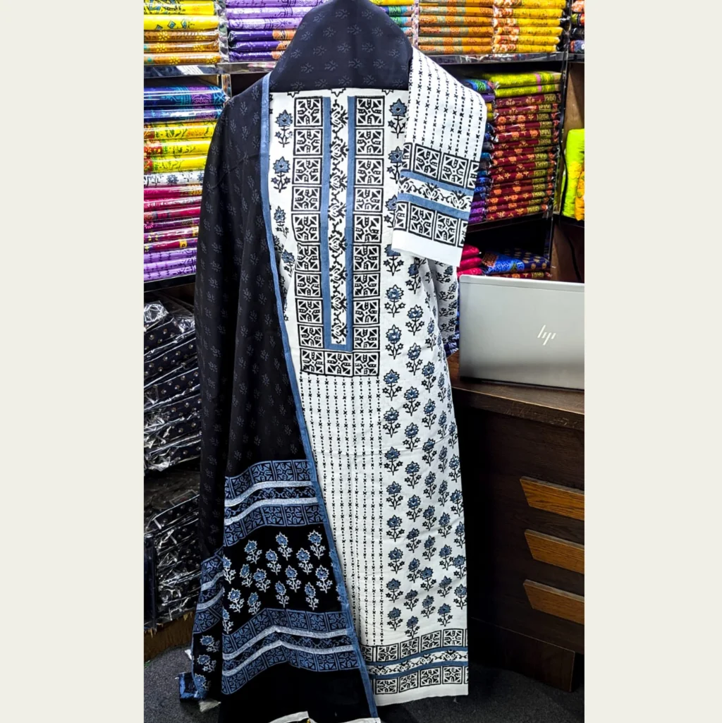 New Exclushive Collection High Qualitiey Cotton Printed Three Piecee online price