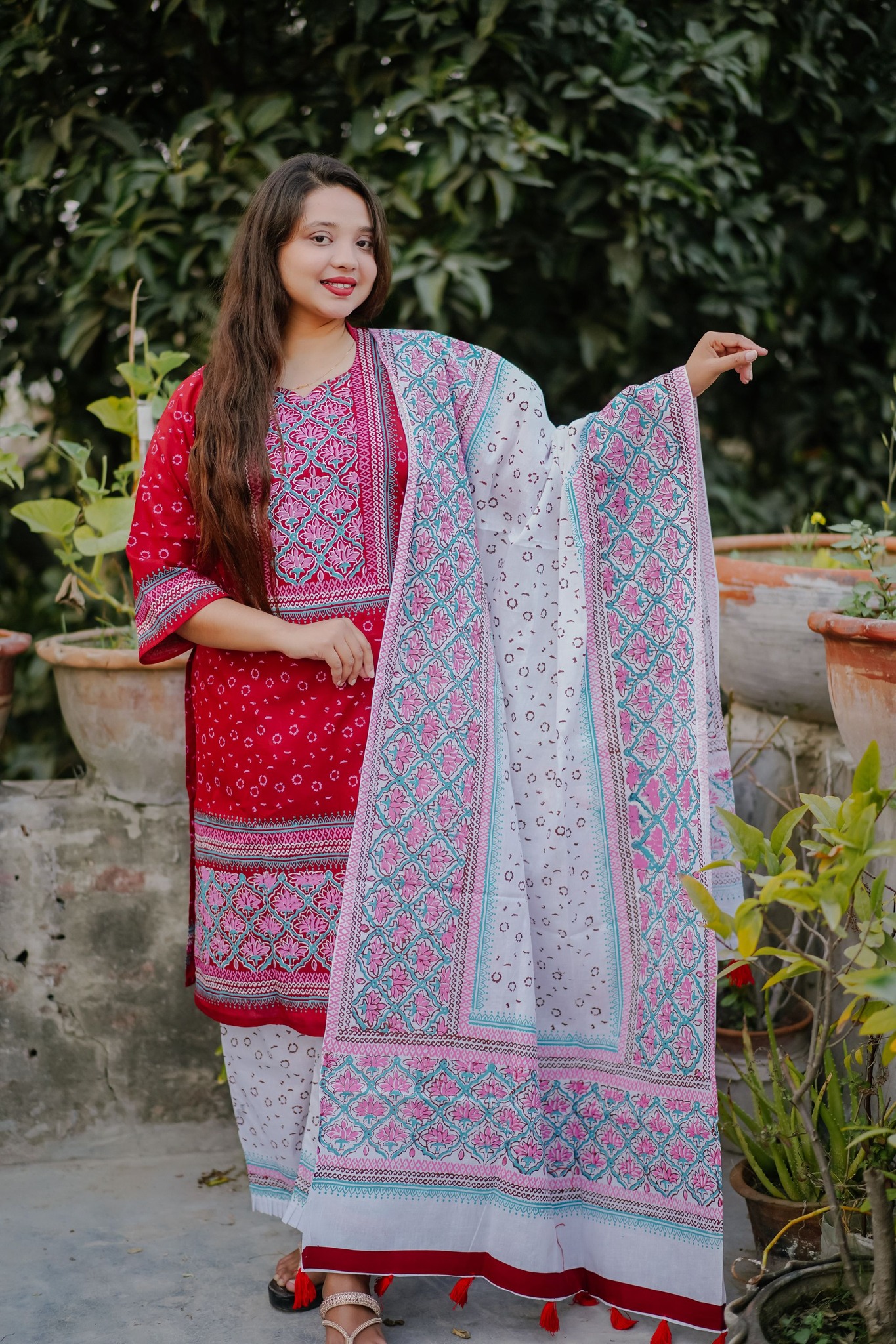 Premium Unstitched Cotton Three Piece-07 Premium Unstitched Cotton Three Piece 07